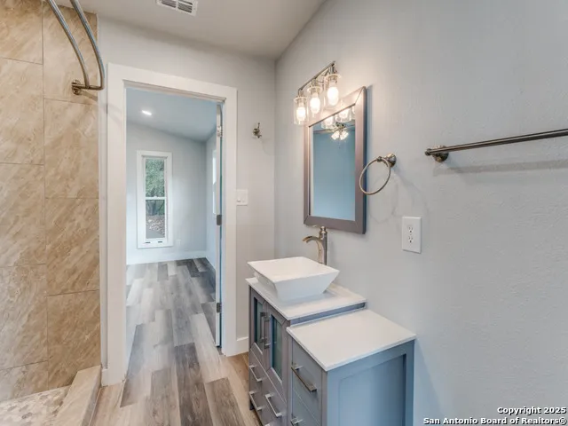 238 Ledgeview Canyon Lake, TX 78133