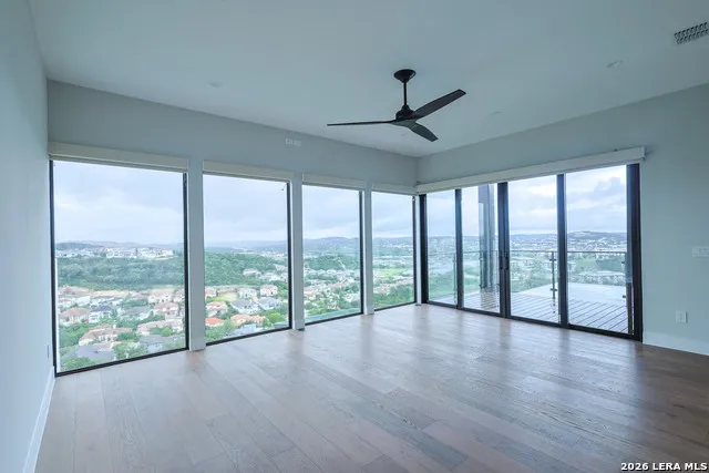 7011 Bella Rose San Antonio, TX 78256