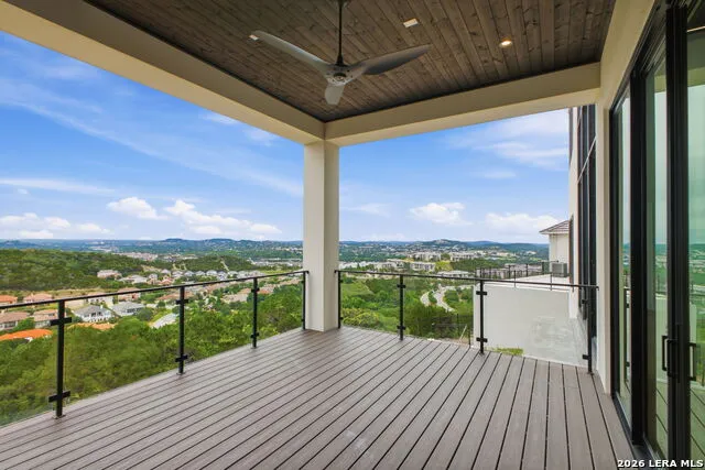 7011 Bella Rose San Antonio, TX 78256