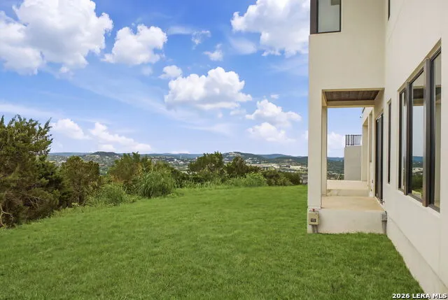7011 Bella Rose San Antonio, TX 78256