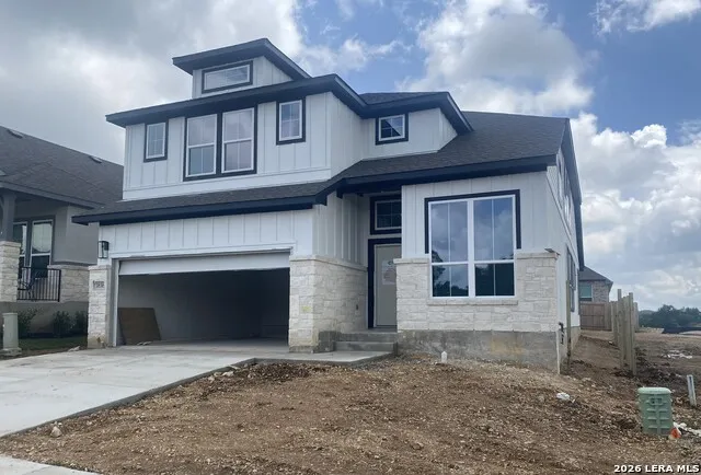 1838 PINING ST New Braunfels, TX 78132