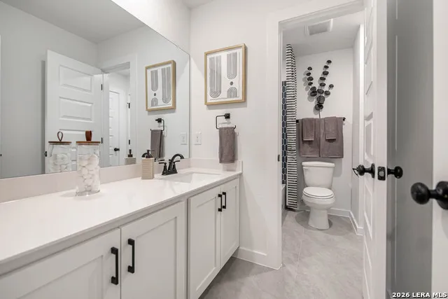 1838 PINING ST New Braunfels, TX 78132
