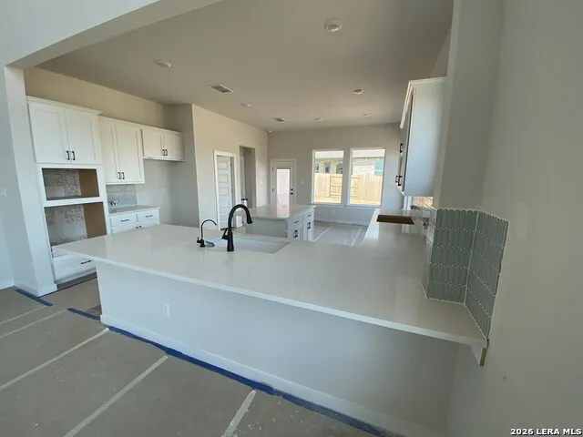 1838 PINING ST New Braunfels, TX 78132
