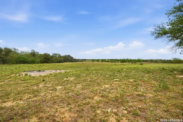 970 STEVENS RD Somerset, TX 78069
