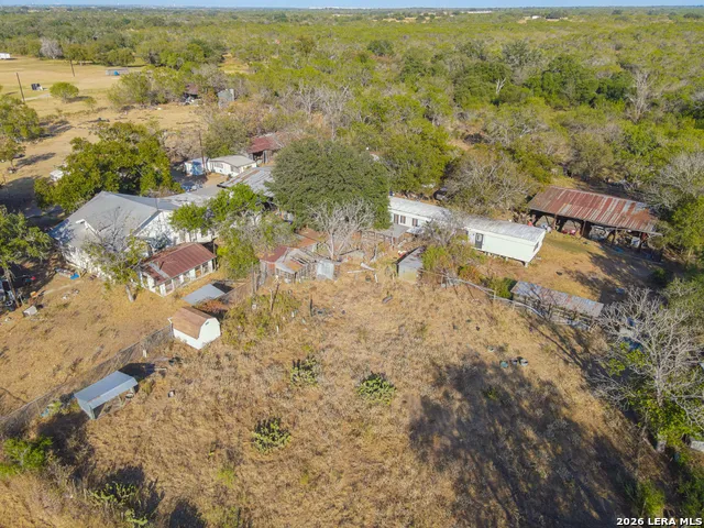 21190 Ernst Somerset, TX 78069