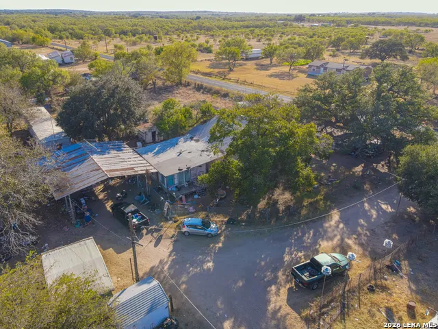 21190 Ernst Somerset, TX 78069