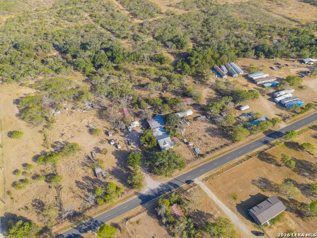21190 Ernst Somerset, TX 78069
