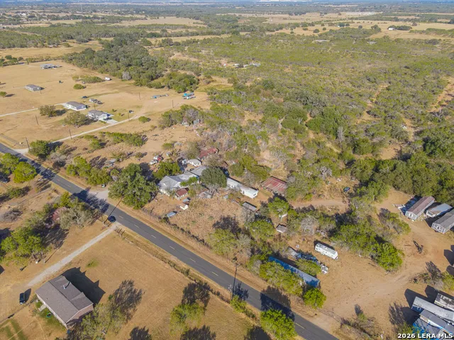 21190 Ernst Somerset, TX 78069