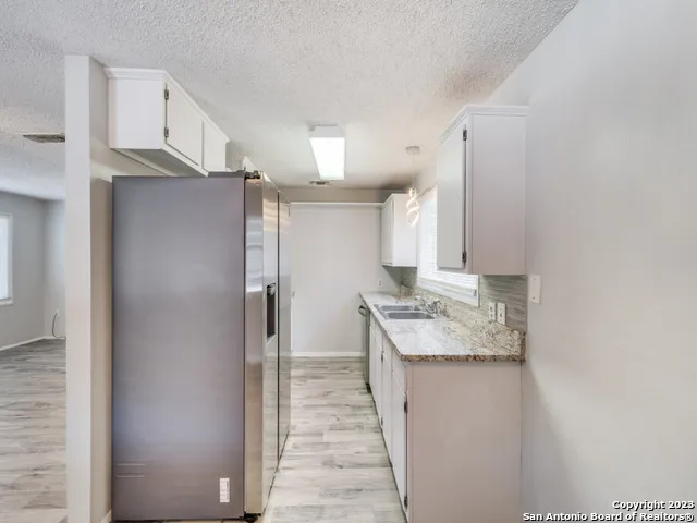 1351 SPITZ KEGEL VIEW DR Canyon Lake, TX 78133