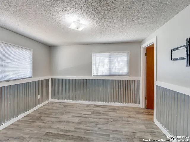1351 SPITZ KEGEL VIEW DR Canyon Lake, TX 78133