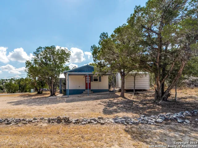 1351 SPITZ KEGEL VIEW DR Canyon Lake, TX 78133