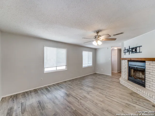 1351 SPITZ KEGEL VIEW DR Canyon Lake, TX 78133