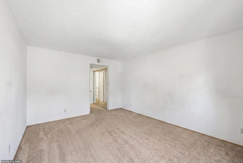 7255 Navajo #C300 San Diego, CA 92119