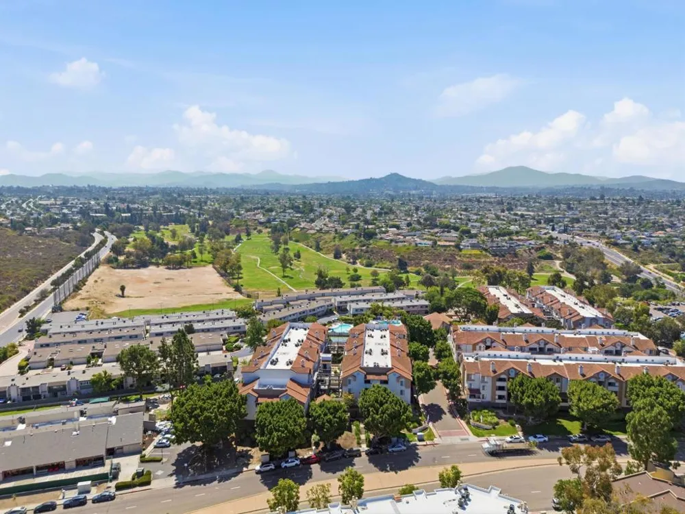 7255 Navajo #C300 San Diego, CA 92119
