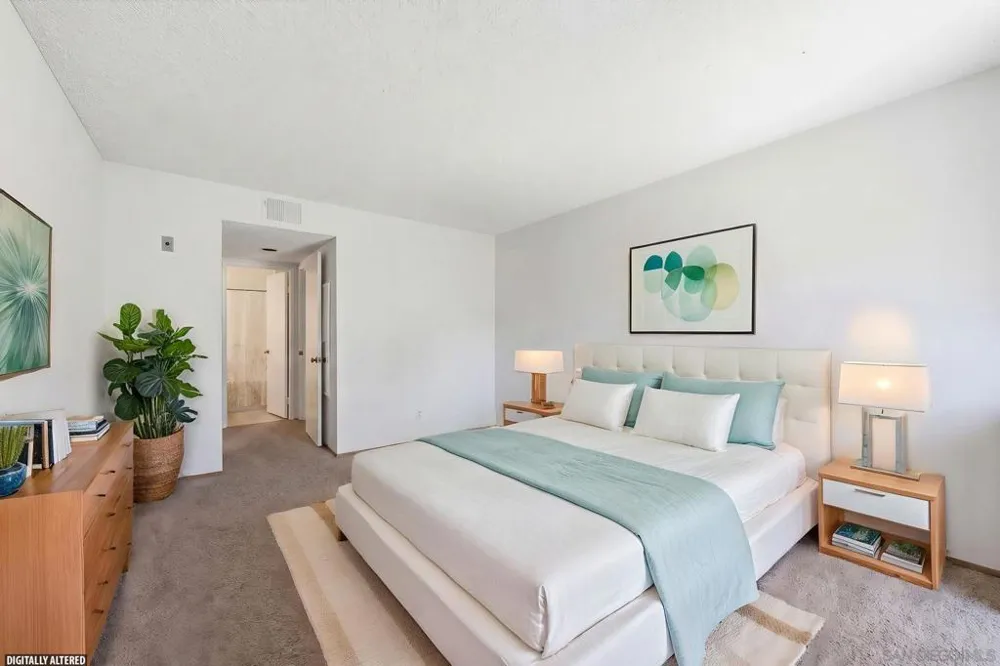 7255 Navajo #C300 San Diego, CA 92119