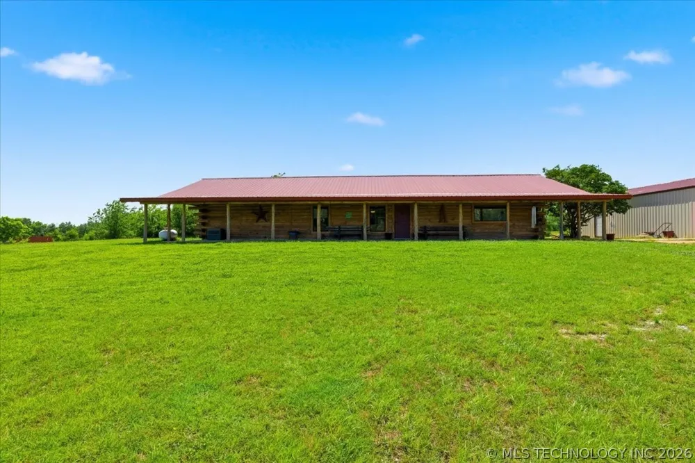 20981 County Road 1560 Ada, OK 74820