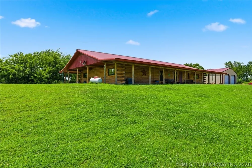 20981 County Road 1560 Ada, OK 74820