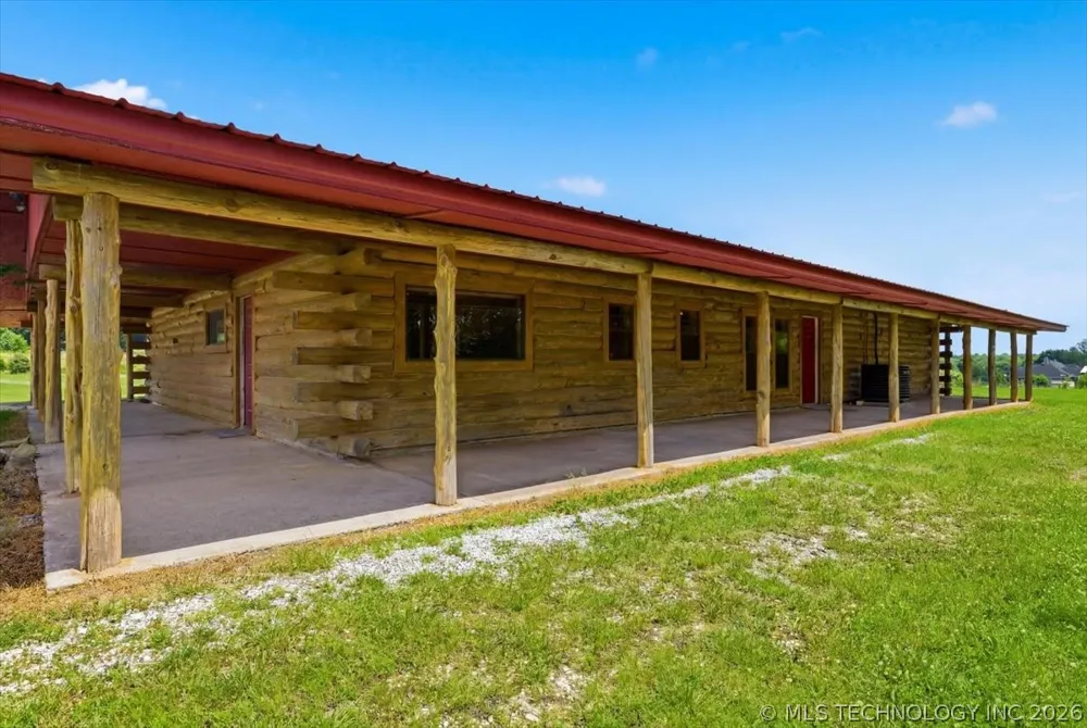 20981 County Road 1560 Ada, OK 74820