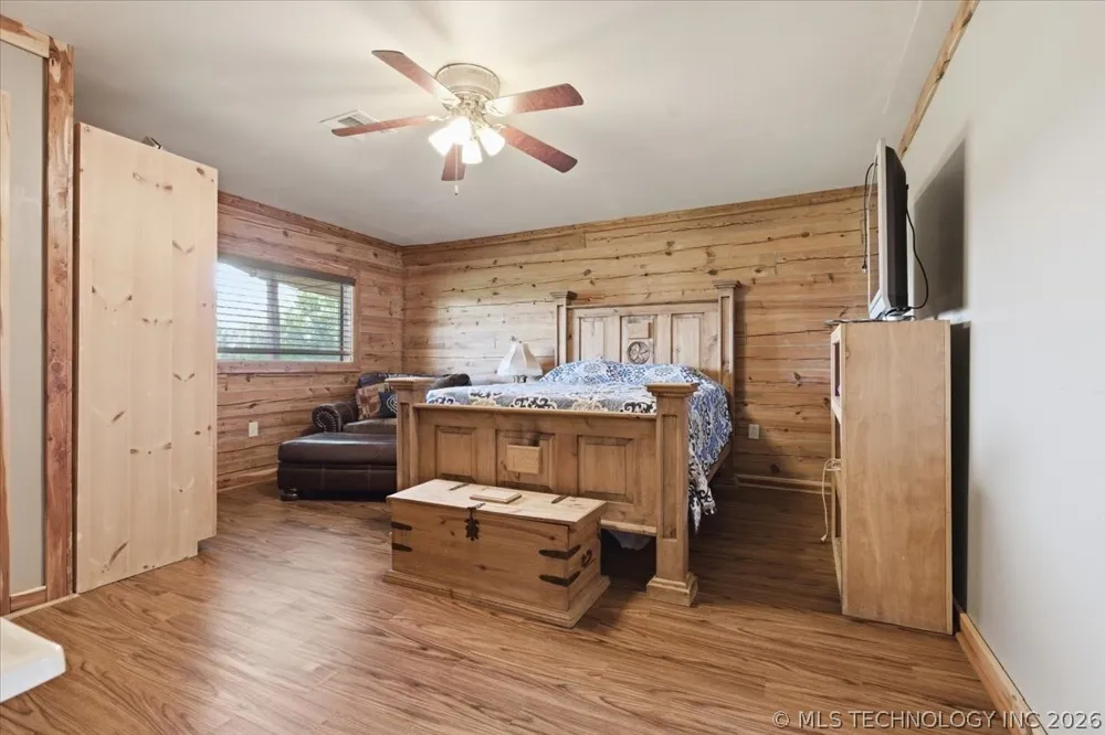 20981 County Road 1560 Ada, OK 74820