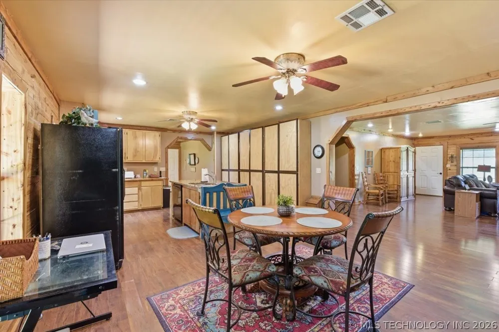 20981 County Road 1560 Ada, OK 74820