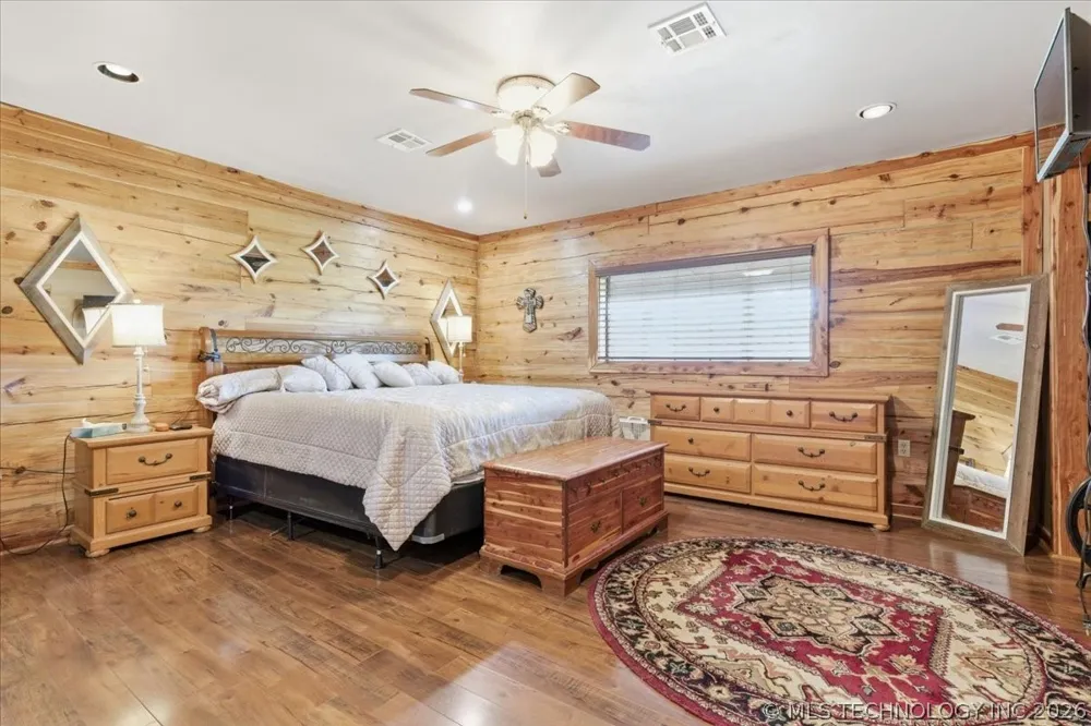 20981 County Road 1560 Ada, OK 74820