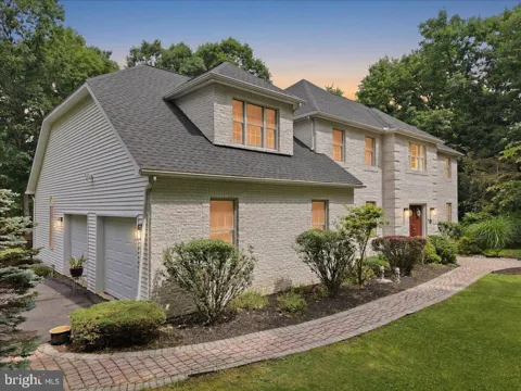 498 TWINBROOK ROAD
