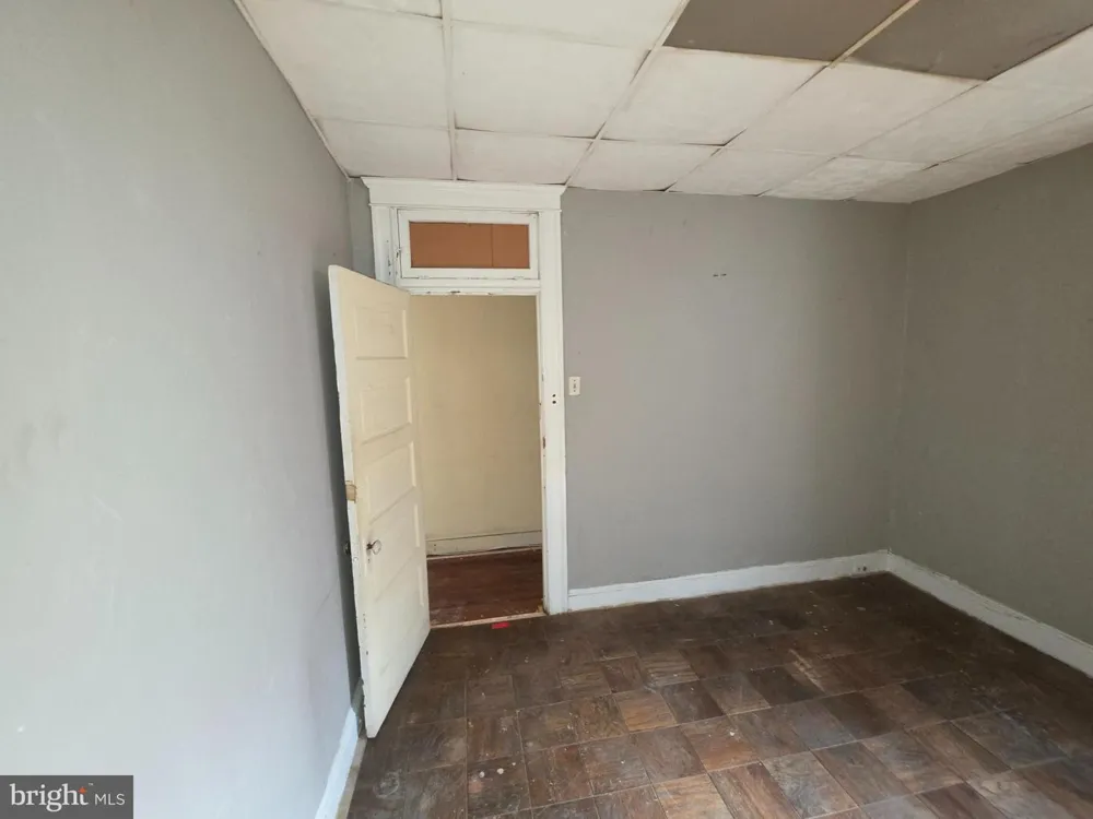 1622 RUXTON AVENUE Baltimore, MD 21216