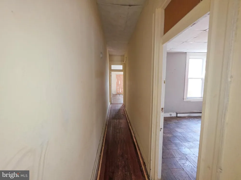 1622 RUXTON AVENUE Baltimore, MD 21216