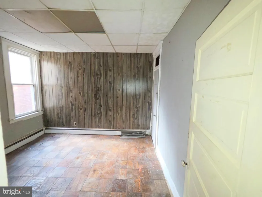 1622 RUXTON AVENUE Baltimore, MD 21216