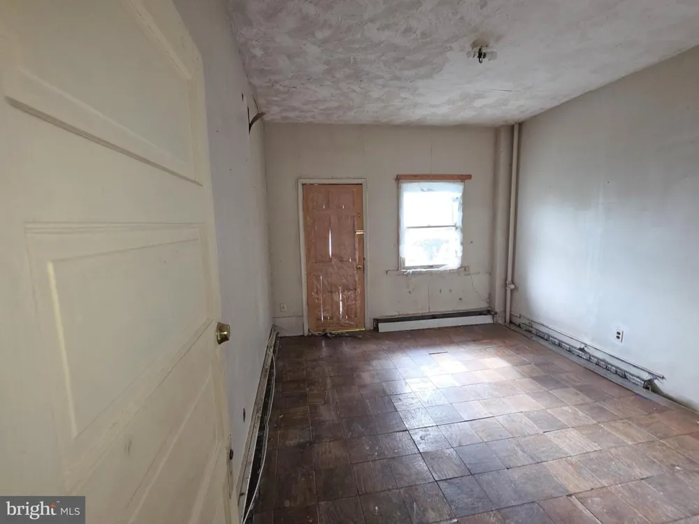 1622 RUXTON AVENUE Baltimore, MD 21216