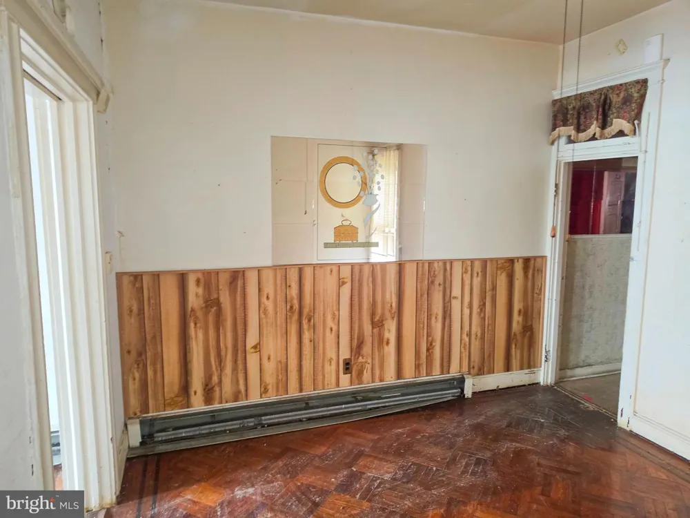 1622 RUXTON AVENUE Baltimore, MD 21216