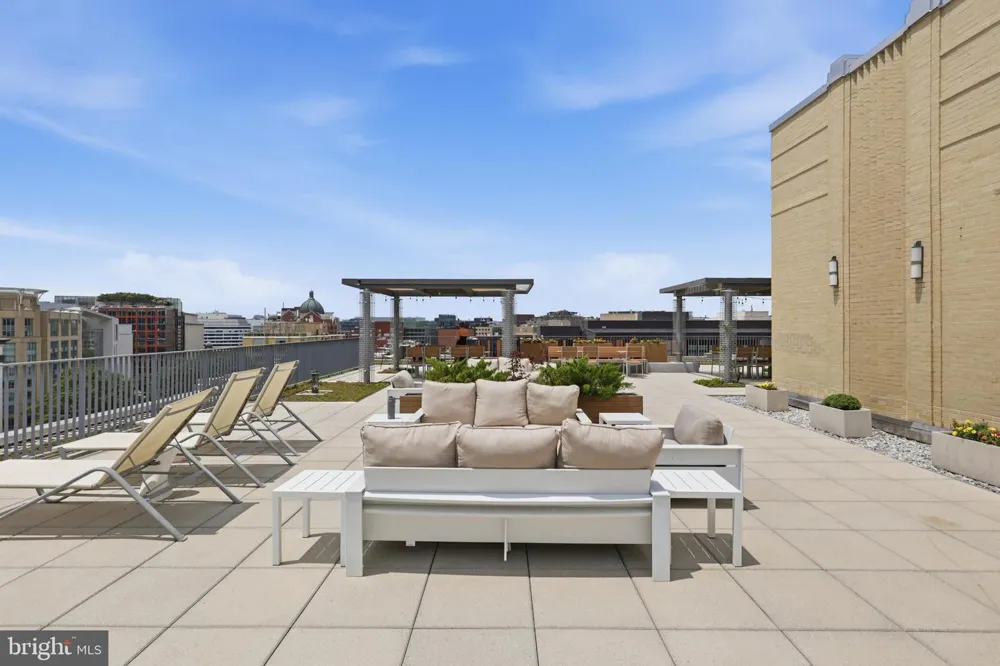 1 SCOTT CIRCLE NW #616 Washington, DC 20036