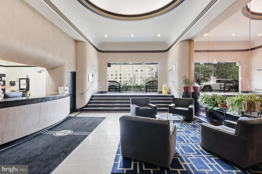 1 SCOTT CIRCLE NW #616 Washington, DC 20036