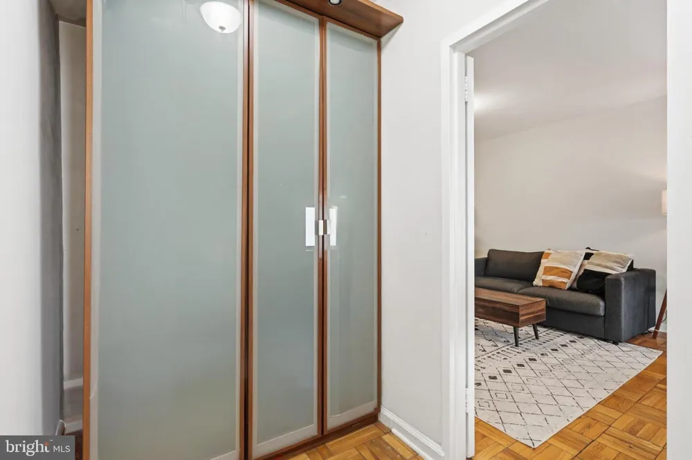 1 SCOTT CIRCLE NW #616 Washington, DC 20036