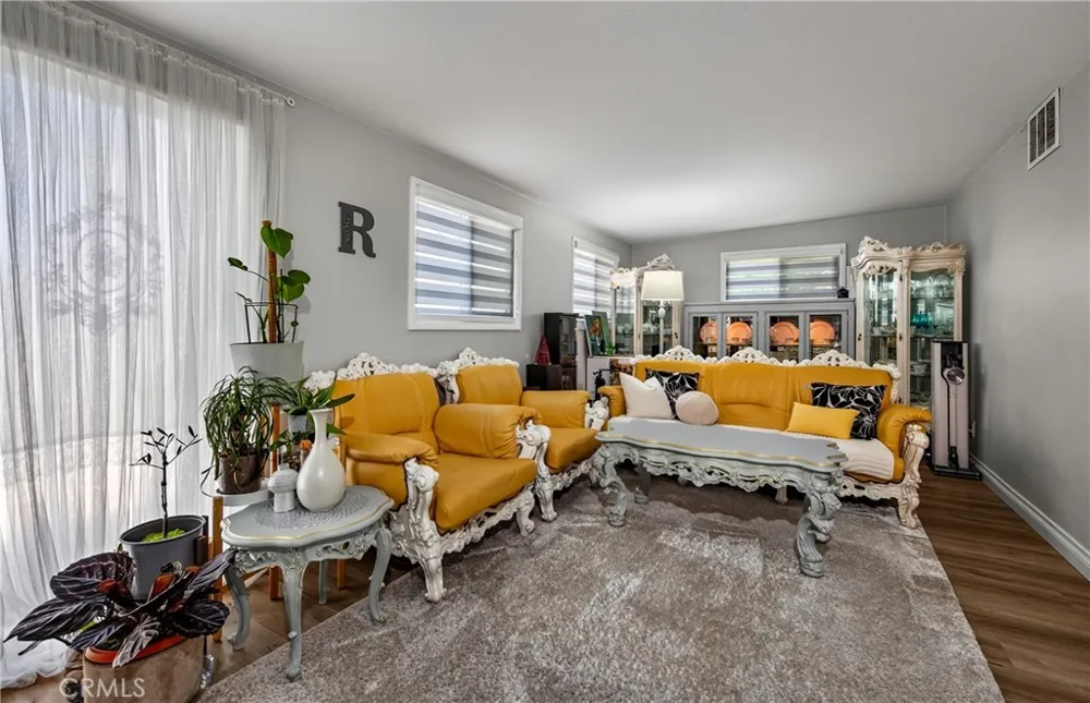 8855 Arcadia San Gabriel, CA 91775