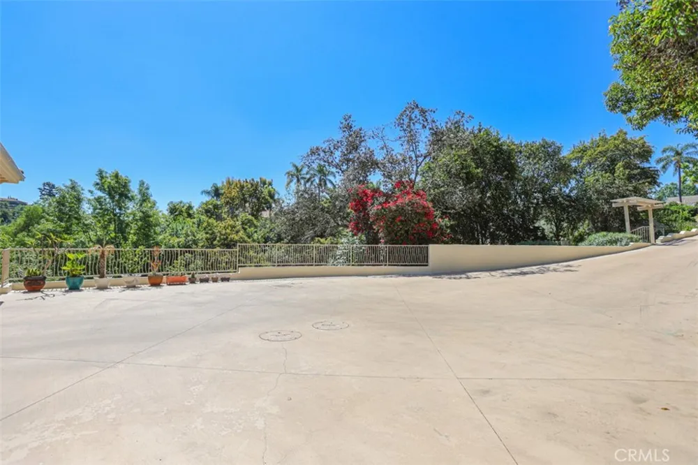 1121 Pinto La Habra Heights, CA 90631