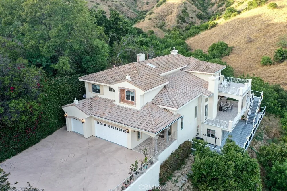 1121 Pinto La Habra Heights, CA 90631