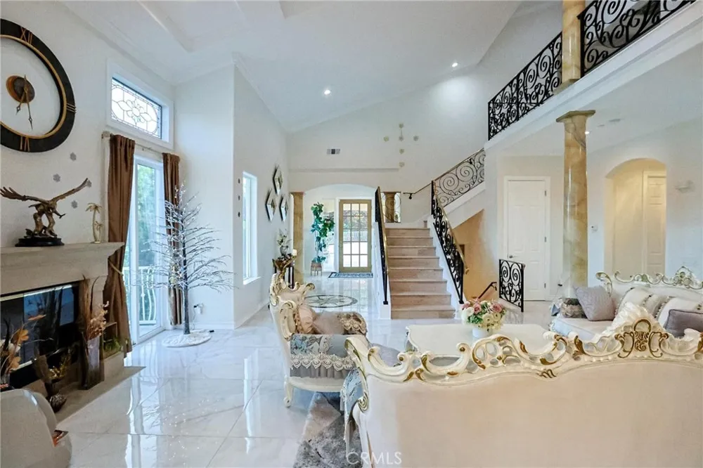 1121 Pinto La Habra Heights, CA 90631
