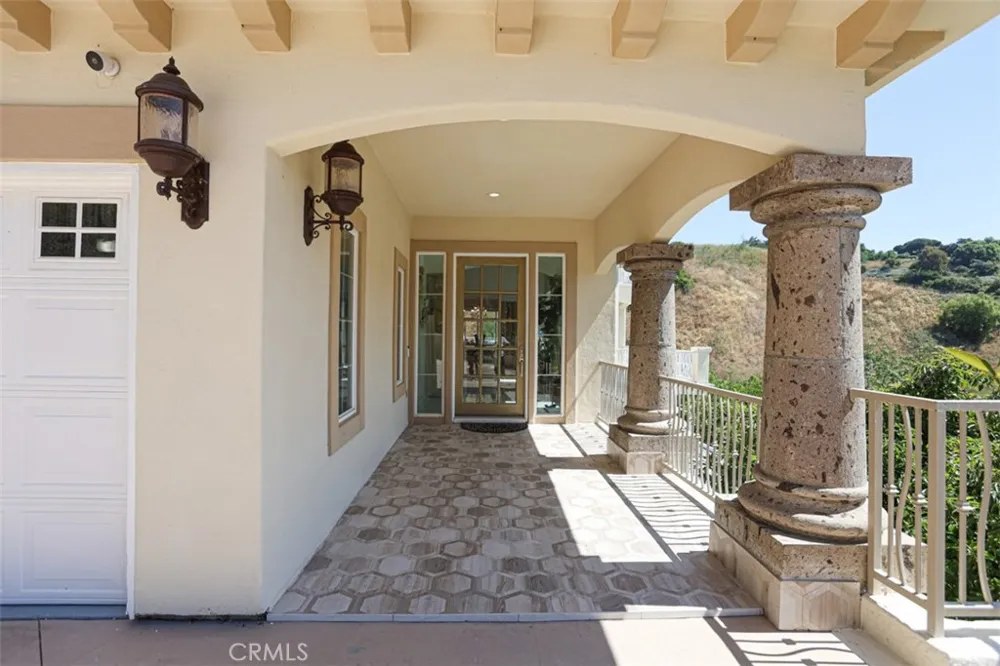 1121 Pinto La Habra Heights, CA 90631