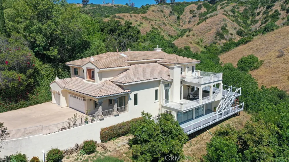 1121 Pinto La Habra Heights, CA 90631