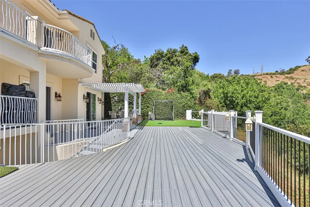 1121 Pinto La Habra Heights, CA 90631