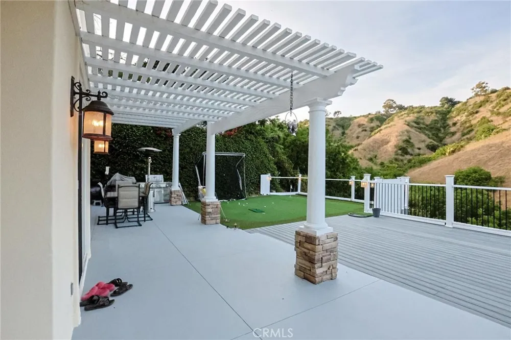1121 Pinto La Habra Heights, CA 90631