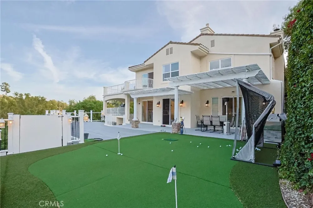 1121 Pinto La Habra Heights, CA 90631