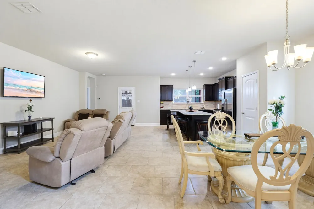 5744 McKinney Falls San Antonio, TX 78253