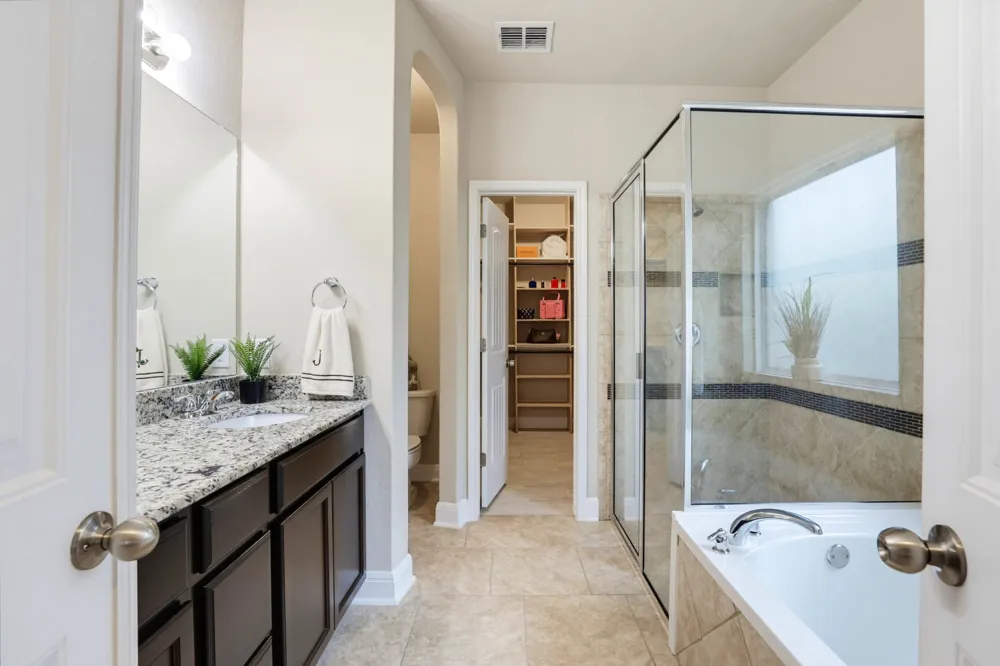 5744 McKinney Falls San Antonio, TX 78253
