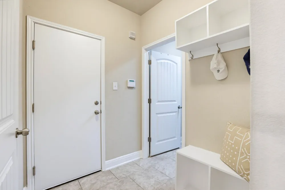 5744 McKinney Falls San Antonio, TX 78253