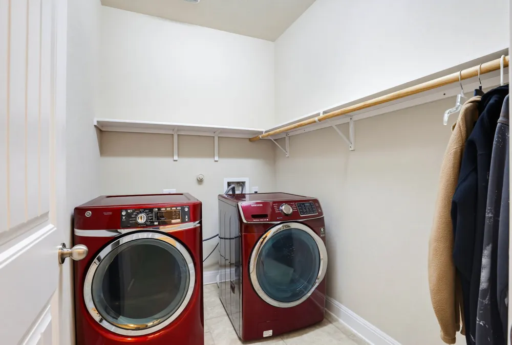 5744 McKinney Falls San Antonio, TX 78253