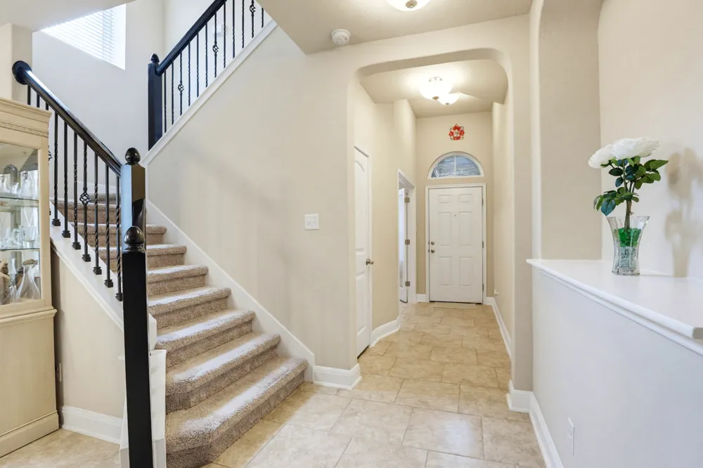 5744 McKinney Falls San Antonio, TX 78253