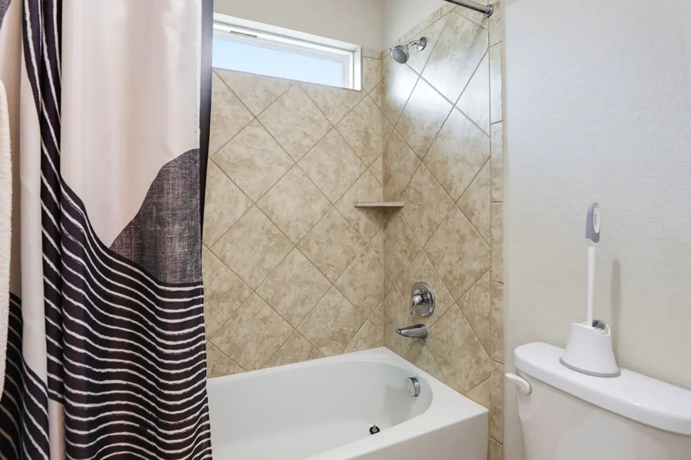 5744 McKinney Falls San Antonio, TX 78253