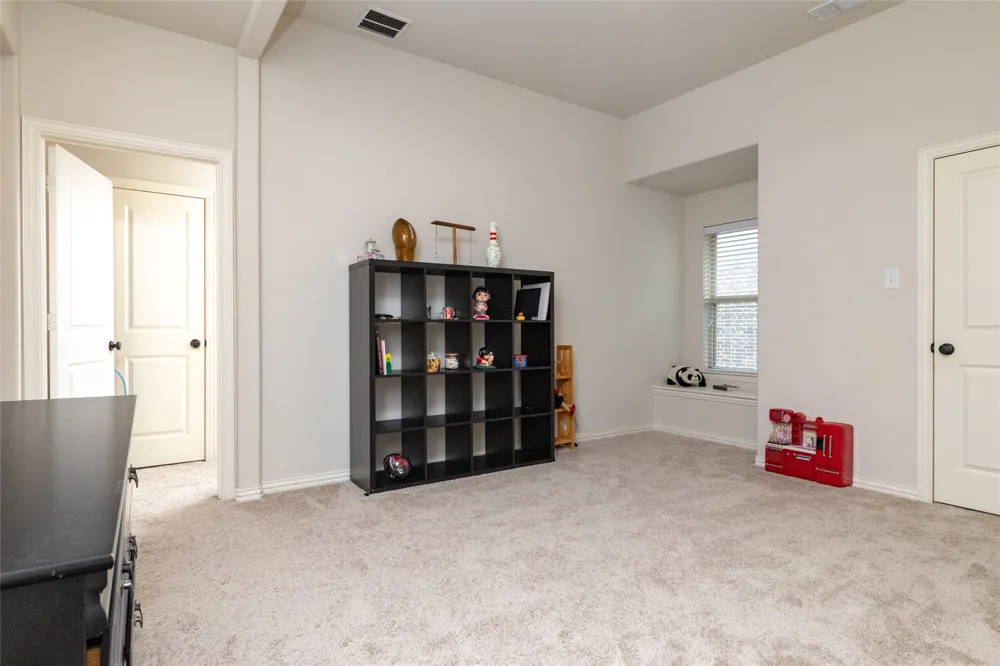 955 Champions Way Roanoke, TX 76262
